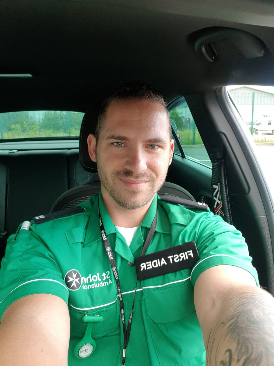OnlyGrantBrown's tweet image. It's all about DAY1 of the @stjohnambulance Care Course.
I REALLY can't wait to start helping out in our extremely busy Greater Manchester hospitals......... A&amp;amp;E ARE YOU READY!!!!!!
#StJohnAmbulance
#caringforlife 
#doingmybit