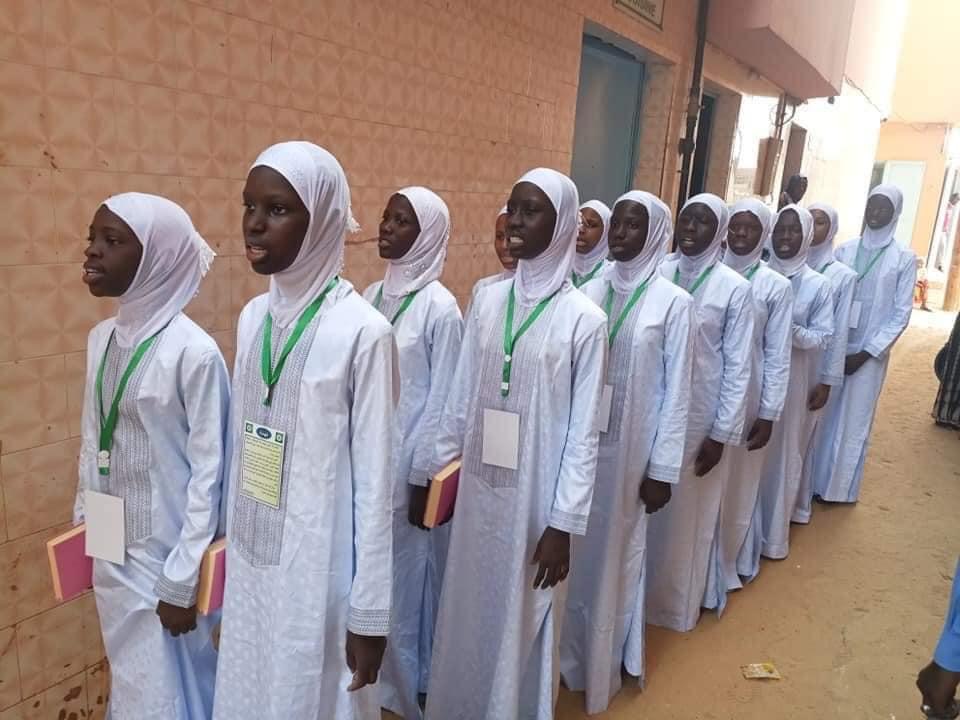 senego's tweet image. L’institut Ahmed Sahir Lô de boune a encore frappé fort 118 élèves (filles et garçons ) ont mémorisé le saint coran cette année (2020).
Lou bakh dane koy partager 🥰❤️🇸🇳