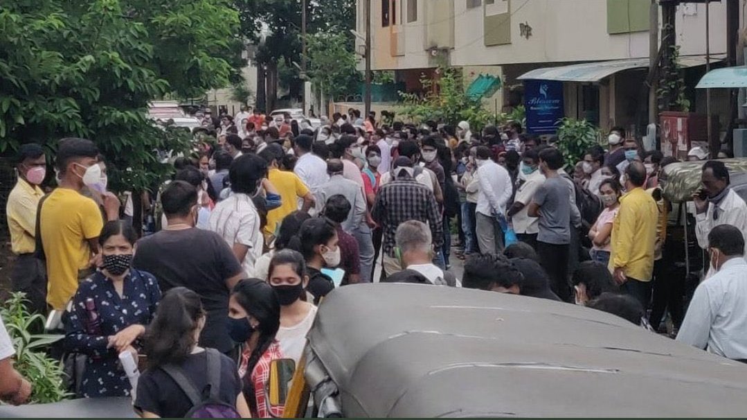 Parashar06000's tweet photo. #PostponeJEEAndNEET
Ooh so this is what NTA meant by being fully capable and having proper abide of SOPs.Ya if this is how JEE and NEET are going to be conducted then ,boss very soon the world will witness the highest peak in Cases and death,GOI is fully prepared for pop.control https://t.co/Qp2yLKsJaj