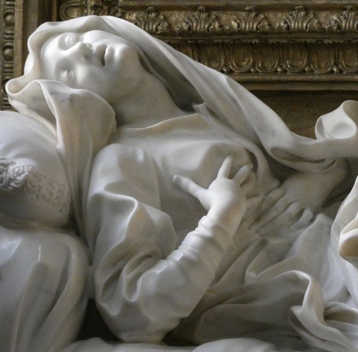 mishenka_vodoo's tweet photo. #Airgasme #IlBernini #sculpture #Roma #StTheresa #breath #BEITCADE #humour #JensTeam Holly AIRGASME @jenniferH0T @RedBlood75 @JonnyBanana4 https://t.co/htz0ec3Dg9