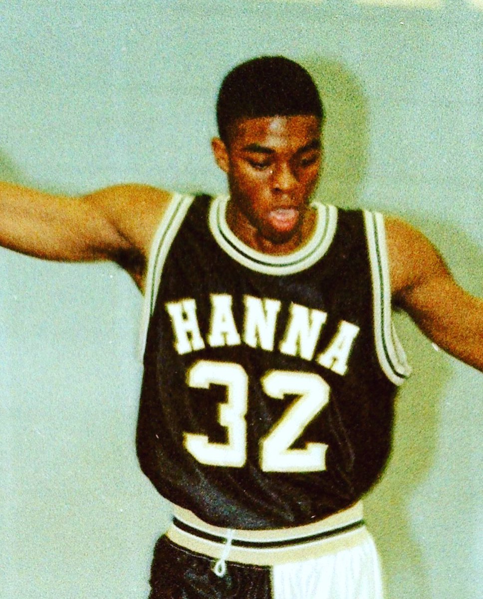 Clayton_king's tweet photo. Chadwick Boseman was a beautiful soul who was lifting us all up with his craft while fighting a battle none of us knew about. He went to the same high school where both of my sons go. He played basketball at TL Hanna, just two miles from our house. What an inspiration🔥🔥🔥 https://t.co/rqFWSJ9mzn