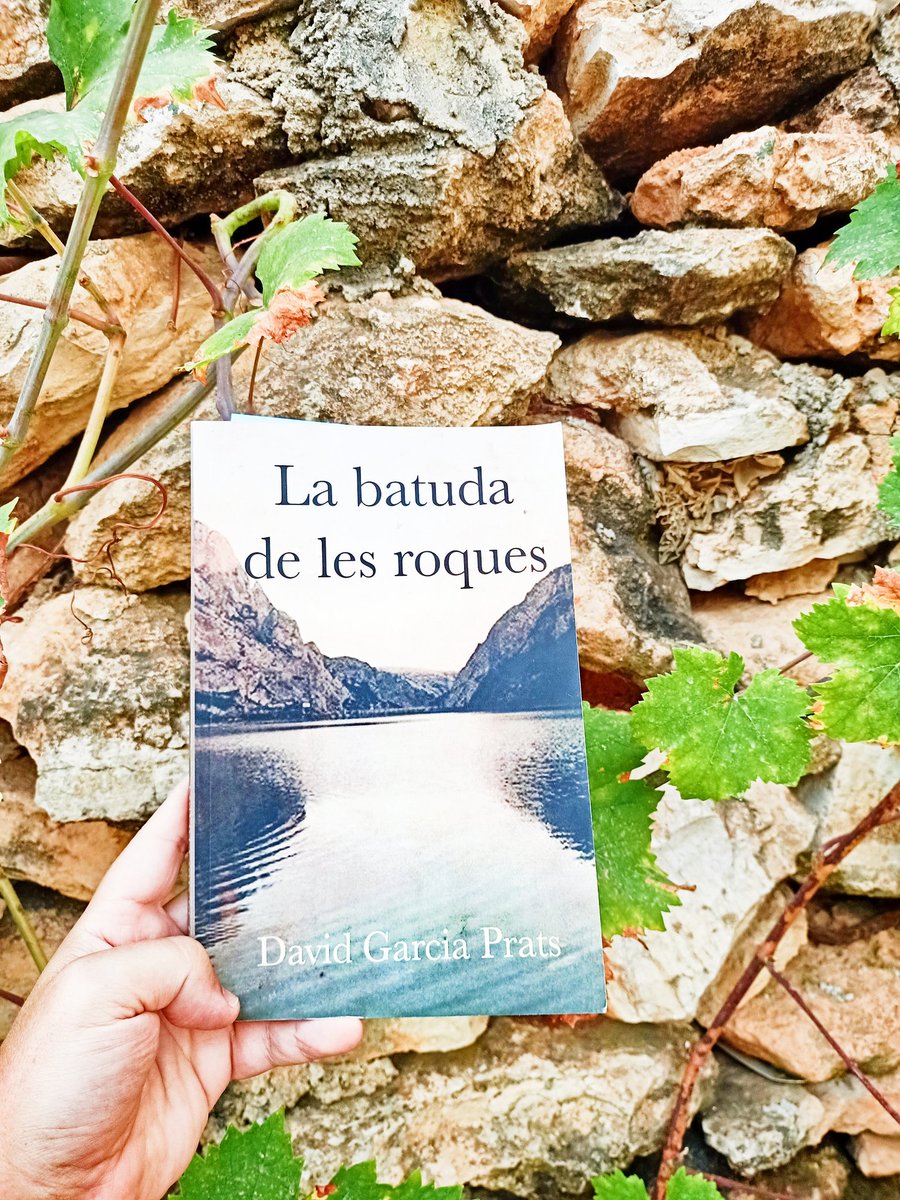 ."La Batuda de les Roques" de <a href="/davidgarprats/">David</a> on l'autor fa un homenatge a una Terra i una Llengua, perquè no caigui en l'oblit. <a href="/AltaRibagorca/">Turisme Alta Ribagorça</a>