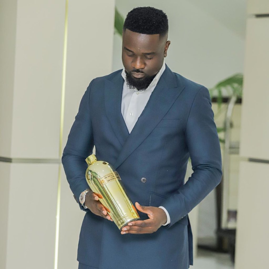 KhuliChana's tweet photo. Congratulations @sarkodie 🙏🏽 https://t.co/NOnUgDpmwF