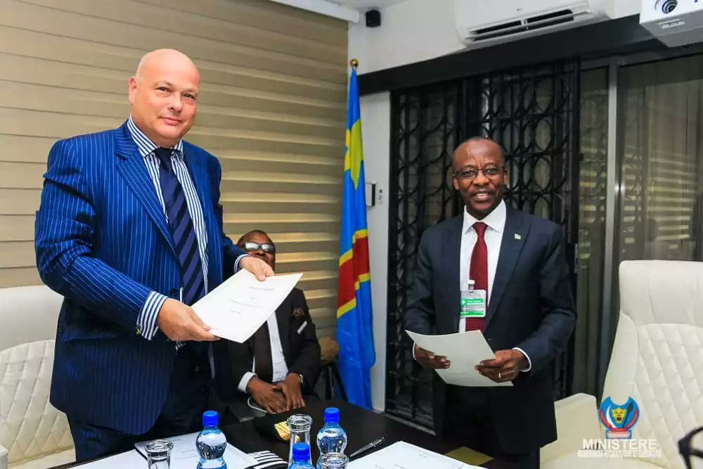 sosoyamboka's tweet photo. La #RDC et l’#Allemagne trouvent un accord pour la réalisation du projet #IngaIII
https://t.co/zHUDnDGw7X https://t.co/vAoU7Nj0W4