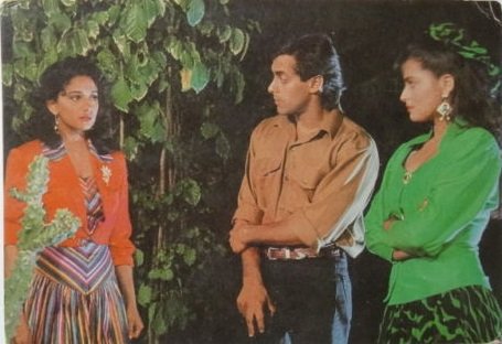 #29YearsOfSaajan 30Aug1991
Blockbuster Movie
#SanjayDutt #MadhuriDixit #SalmanKhan #KaderKhan #LaxmikantBerde #ReemaLagoo
#Sameer 
#NadeemShravan 
#LawrenceDSouza