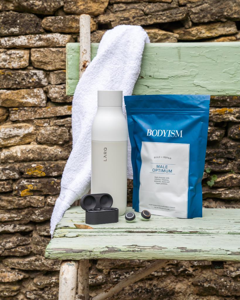 MRPORTERLIVE's tweet image. @bodyism's Clean and Lean supplements and health drinks were developed by the world's top performance specialists to help support trim, athletic bodies. The formulas cover all the bases and are available exclusively on MR PORTER mr-p.co/32u00i6