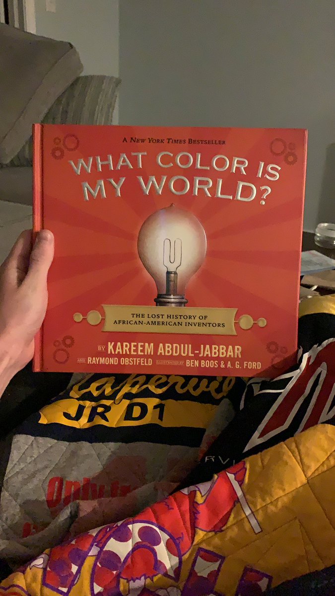 Light Saturday read. Amazing book that looks at so many African-American innovators who have been overlooked in the history books. Thank you to my friend @kyra_con10 for giving me this book, can’t wait to share it with my students!