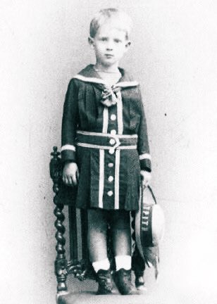 Vbspurs On Twitter I Leave You With This Image Prince Andrew When He Was A Boy That S Prince Andrew Of Greece Prince Philip S Dad Doesn T Little Archie Look Like Him Already Https T Co Wcha1l2izn