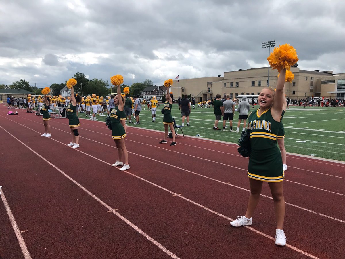 SEHS_CheerTeam's tweet photo. WAY TO REAPRESENT THE E JV'S!
WE ARE PROUD OF YOU! #OneTeamOneCheer @wearesteds @sehsathletics @SEHS_Spirit https://t.co/Ef9kBerJFy