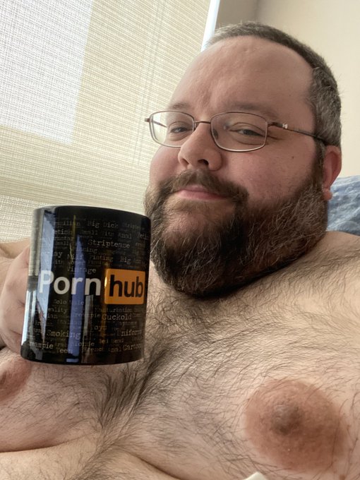 Does this mug make my nipples look fat? 🤔😜😂 https://t.co/xjDERd10L3