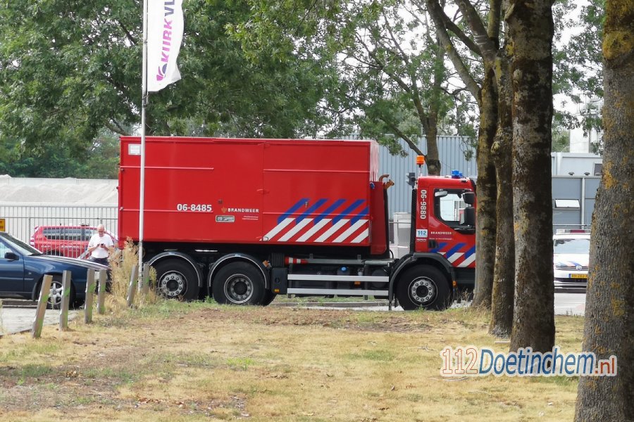 Brand in afvalberg zorgt voor flinke rookontwikkeling in #Doetinchem. 112Doetinchem.
