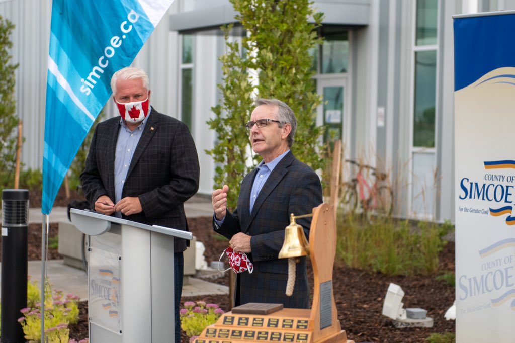 simcoecountyPS's tweet photo. Just a few photos from the opening ceremony for our #Paramedic memorial bike ride between #Barrie and #Orillia. Many thanks to @JohnBrassardcpc and @bruce_stanton for attending! #paramedicmemorialbell https://t.co/Nq1TkEiylV