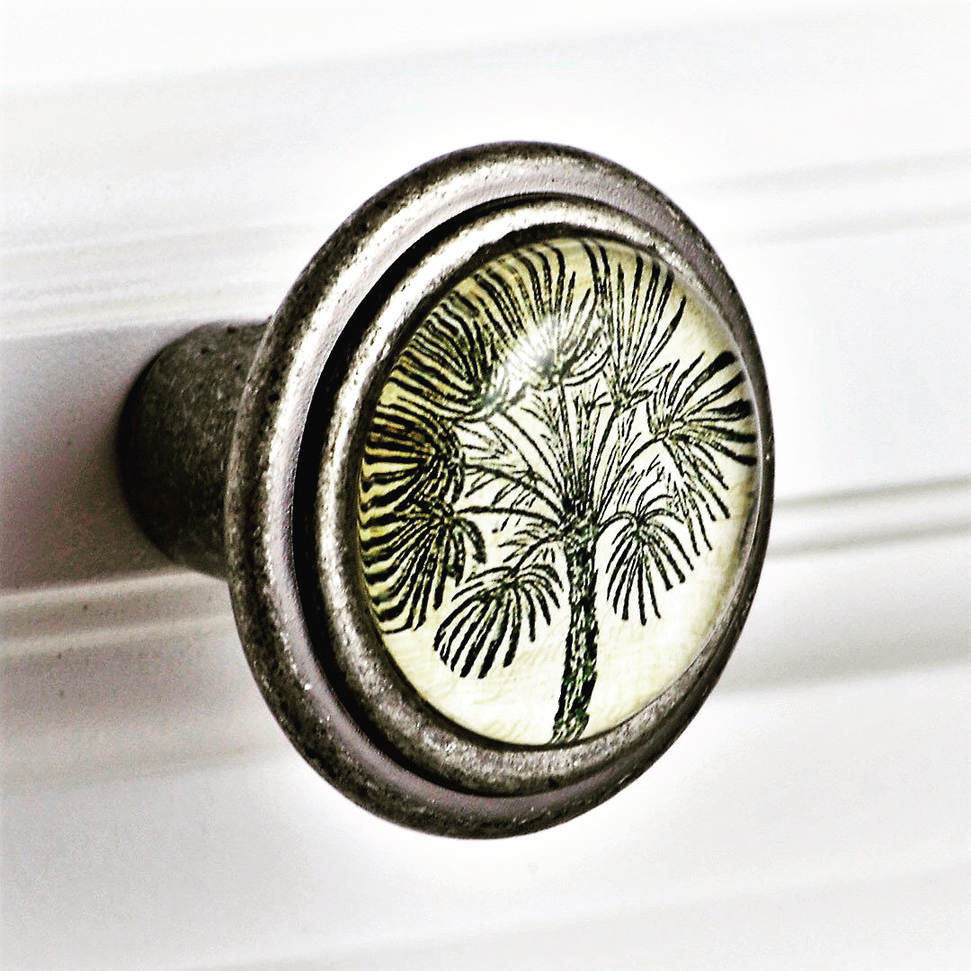 Charlestonknob's tweet photo. Charleston Knobs have the personality your home deserves #charlestonknobcompany #knobsandpulls #interiordesign #home #interior #design #decor #homedesign #homesweethome #handmade #art #decoration #furniture #interiors #architecture #homedecoration #vintage #interiordesigner https://t.co/2J2rJOuLh2