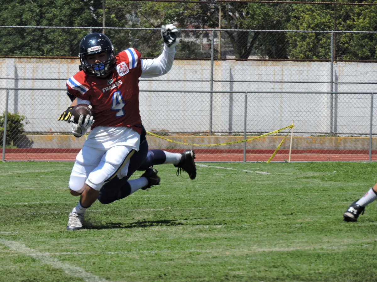 OnefaOficial's tweet photo. @AcatlanPumas vs @frailesfootball
#IntermediaOnefa 2018 #delArchivo #Pretemporada
πππππππ±π±π± https://t.co/e7y4B3OE0y