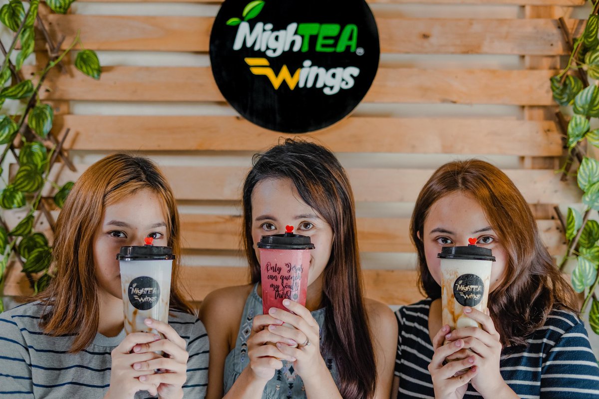 MighteaW's tweet photo. ‼️Beaming with joy as we reach 1k+ likes today on Facebook! Whoah‼️‼️🎉😁😊😀
We are beyond grateful for your overwhelming  and undying support to us!
Salamat ng madami ka-MighTeaWings!! 😊

#AuthenticTaiwanMilktea
#DelectableWings
#Buy1Get1
#Ililipadkasasarap
#Sarapnauulitulitin https://t.co/qf2Fdk4i31