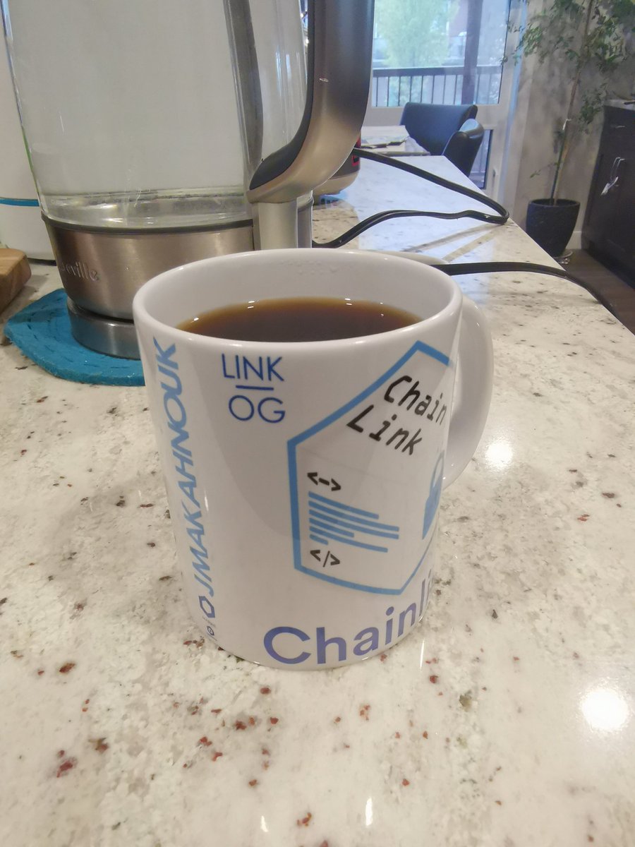 jmakahnouk's tweet image. Thanks @_Coffeelink_ for the mug.
Using for the first time today just in time for day 2 of #smartcom