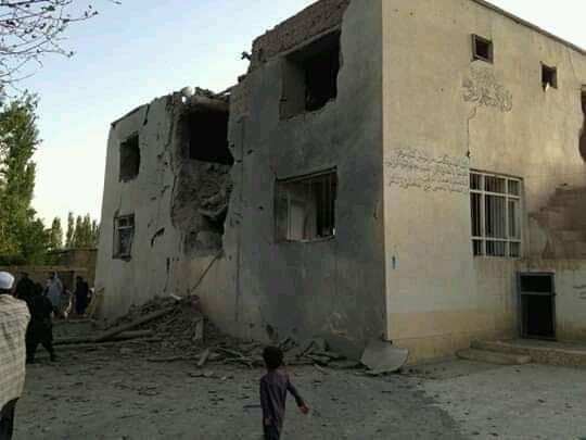 Alhanafi_1's tweet photo. Last night, Kabul administration forces bombed a mosque in #Sayedabad district of #Maidan_Wardak city.

The Kabul administration has no will for peace and stability in the country

They are increasing their crime every day and creating obstacles to the peace process. https://t.co/f3WdQBalii