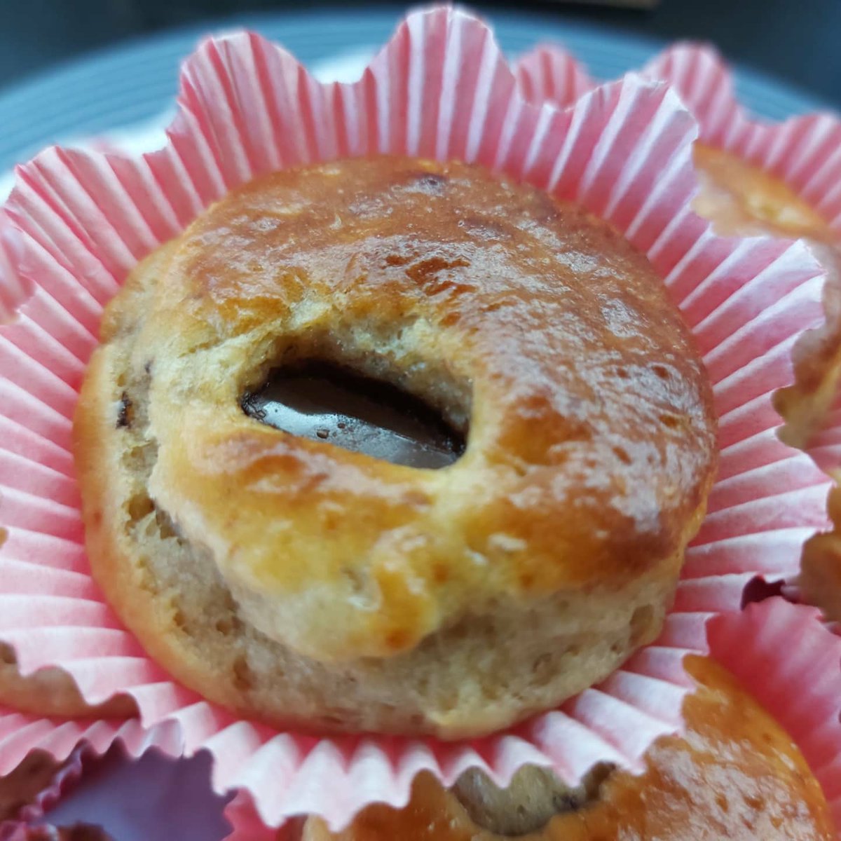 GracaCome's tweet photo. Muffins proteicos de banana, deliciosos! Utilizei whey da @prozisportugal @prozis sabor stracciatella🤤
#comebem #comecomgraça #graçaaengraçar #comidacolorida #healthylifestyle #healthyfood #fitness #workout #bananamuffins #whey #prozisportugal #prozis #yummy #muffinsproteicos https://t.co/lVrTJtquyN