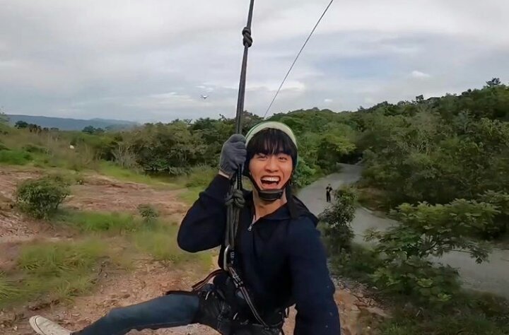 Day 126:  @Tawan_V I really love seeing you this happy except after this you weren't as happy as this  ฉันรักคุณ   #Tawan_V