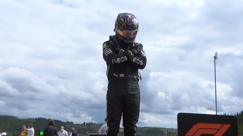 tmasnews's tweet photo. Lewis Hamilton dedicándole la Pole Position a su amigo Chadwick Boseman, Pantera Negra

Wakanda Forever #BelgianGP https://t.co/iXwUlI9m4S