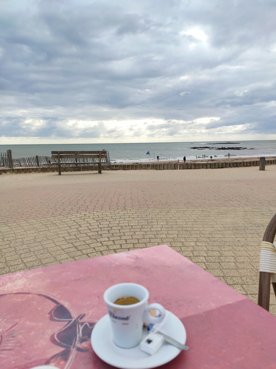 MeHamrani's tweet photo. #slowlife https://t.co/QBx9tTETHn