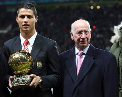 TCR. auf Twitter: "Sir Bobby Charlton 🗣: “Cristiano Ronaldo does things I have never seen from any other player and it really is marvellous to watch,” https://t.co/YUeaQ67eWE" / Twitter