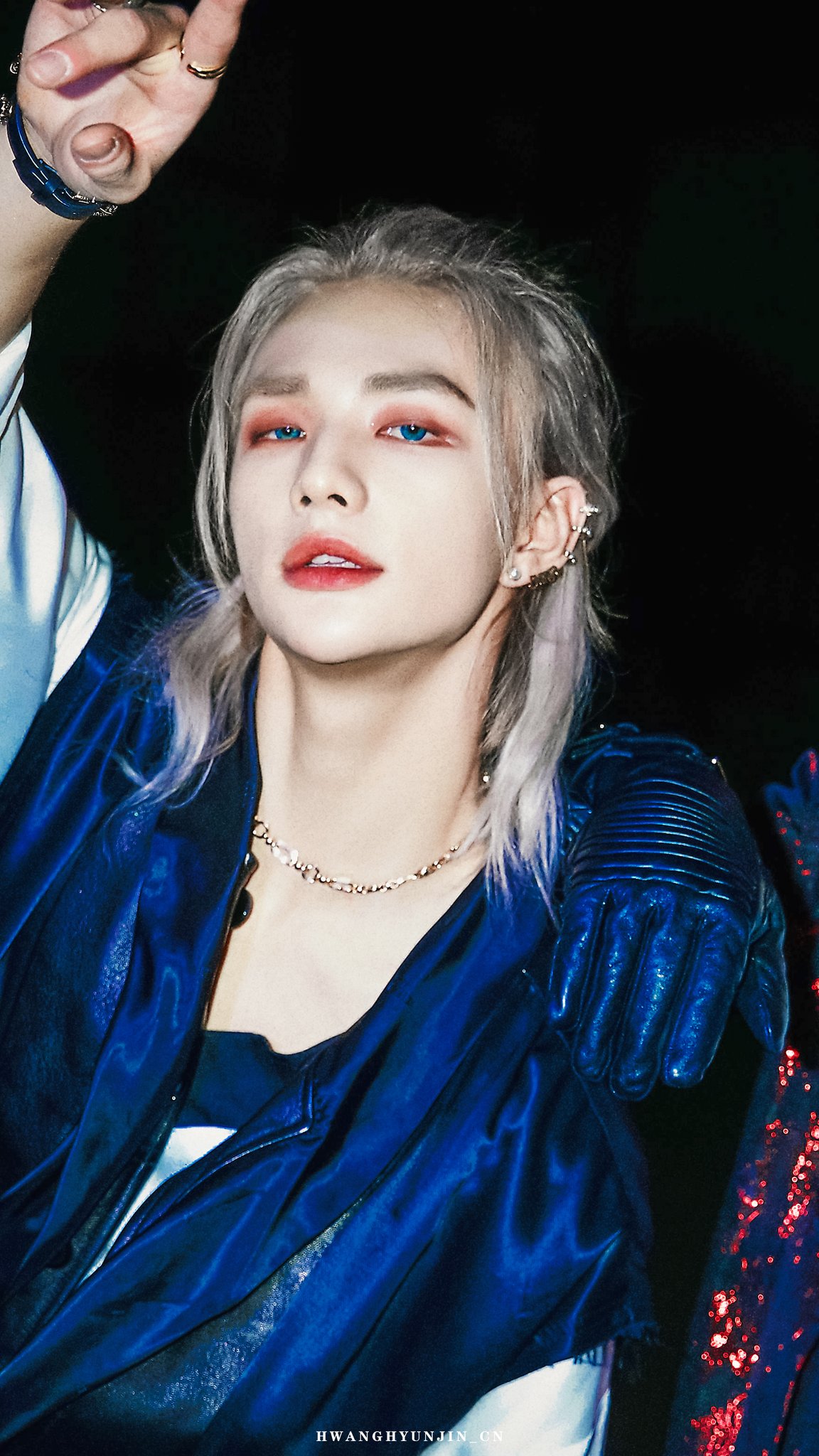X-এ 黄铉辰Hyunjin_中文首站: X-এ 黄铉辰Hyunjin_中文首站: