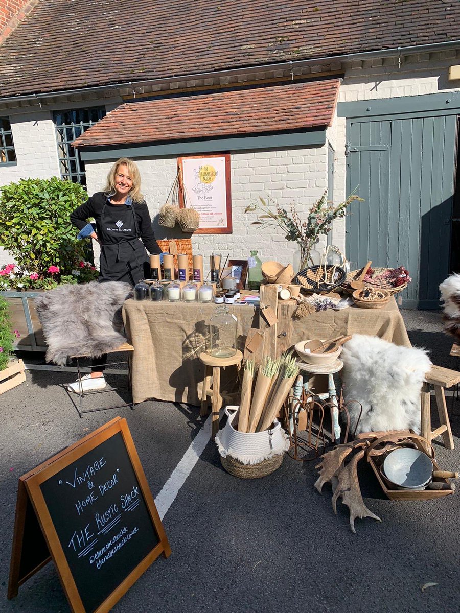 brown_drury's tweet photo. Lovely morning at The Boot Lapworth, great artisan makers &amp; food! @LP_TheBoot Join us at the next one! https://t.co/uqGjo9x2HI