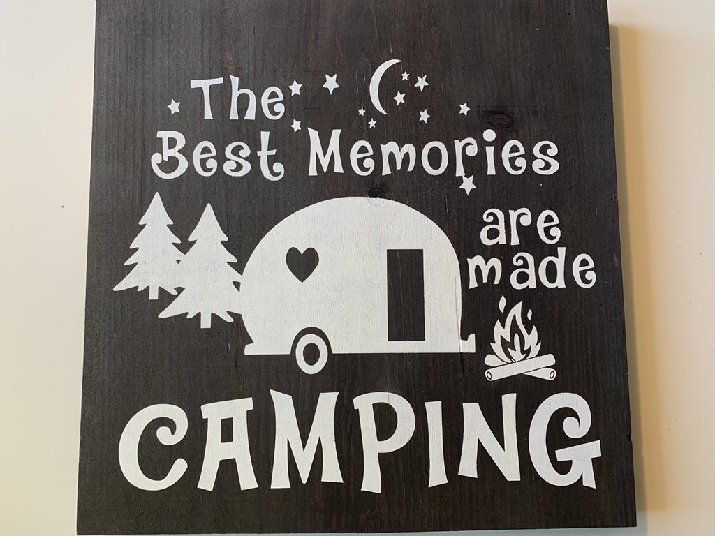 These two custom camping signs have gone to their new homes. 🙂 #camping #paintedsigns #paintedwood #customdesigns #happycamper