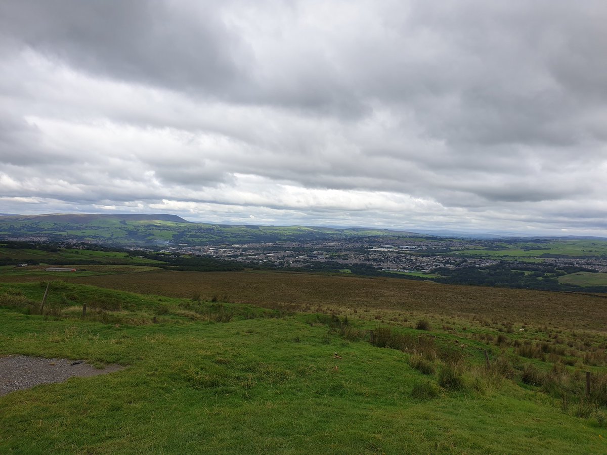 takaraalf's tweet image. Had a great day up North.  Visited the #SingingRingingTree and then climbed #PendleHill.  Really enjoyed exploring the area 😀