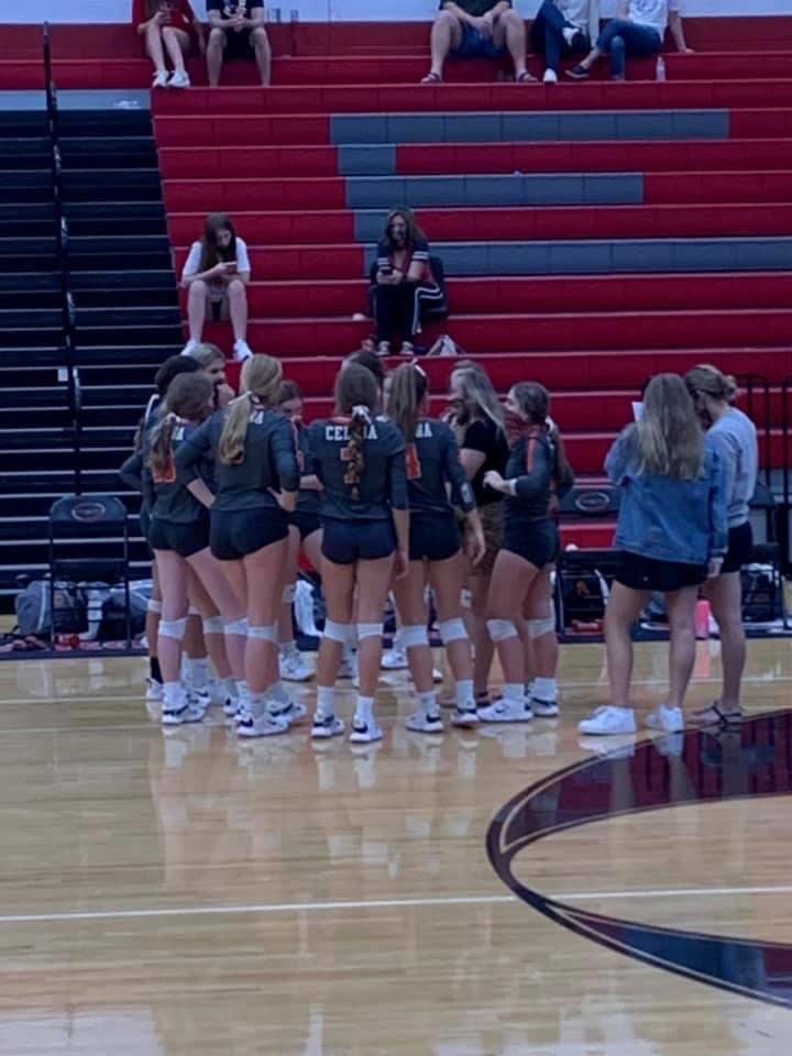 OurCelina's tweet photo. Way to go Ladycats! Celina Volleyball beats Argyle! #OurCelina #LadycatVolleyball @CelinaISD @celinaqbclub @CHSbobcats @BobcatMomsCTX @SportsDayHS @DentonRC Photo Credit @KimbreNeidhart https://t.co/omB0AOQdRq