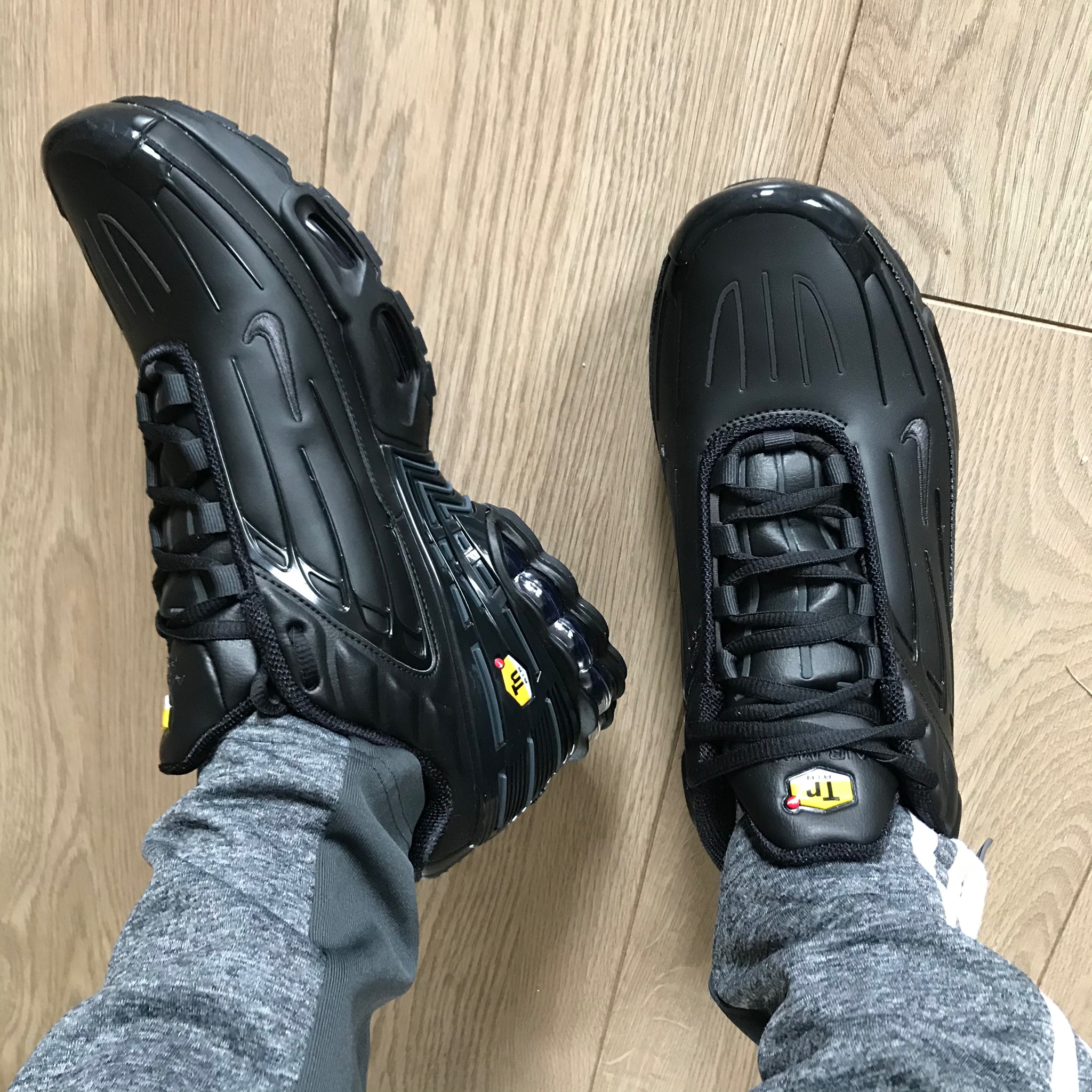 Nike tn 3 on feet clearance