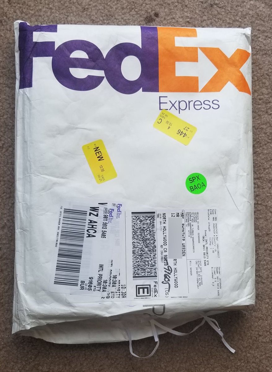 On August 25, two Thais based in Los Angeles — Jom and Red Shirt activist Phontip Weeden — each received a FedEx package sent from Thailand. 2/15