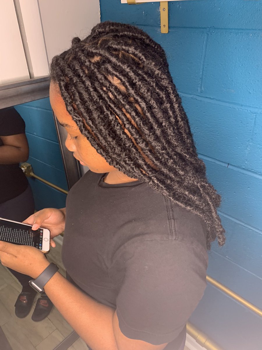 drozaayy's tweet photo. Now Offering Island Textured Locsโผ๏ธ
Dm for more info!
#nsu #odu #vastylist #vabraider https://t.co/7Pp5zgdvff