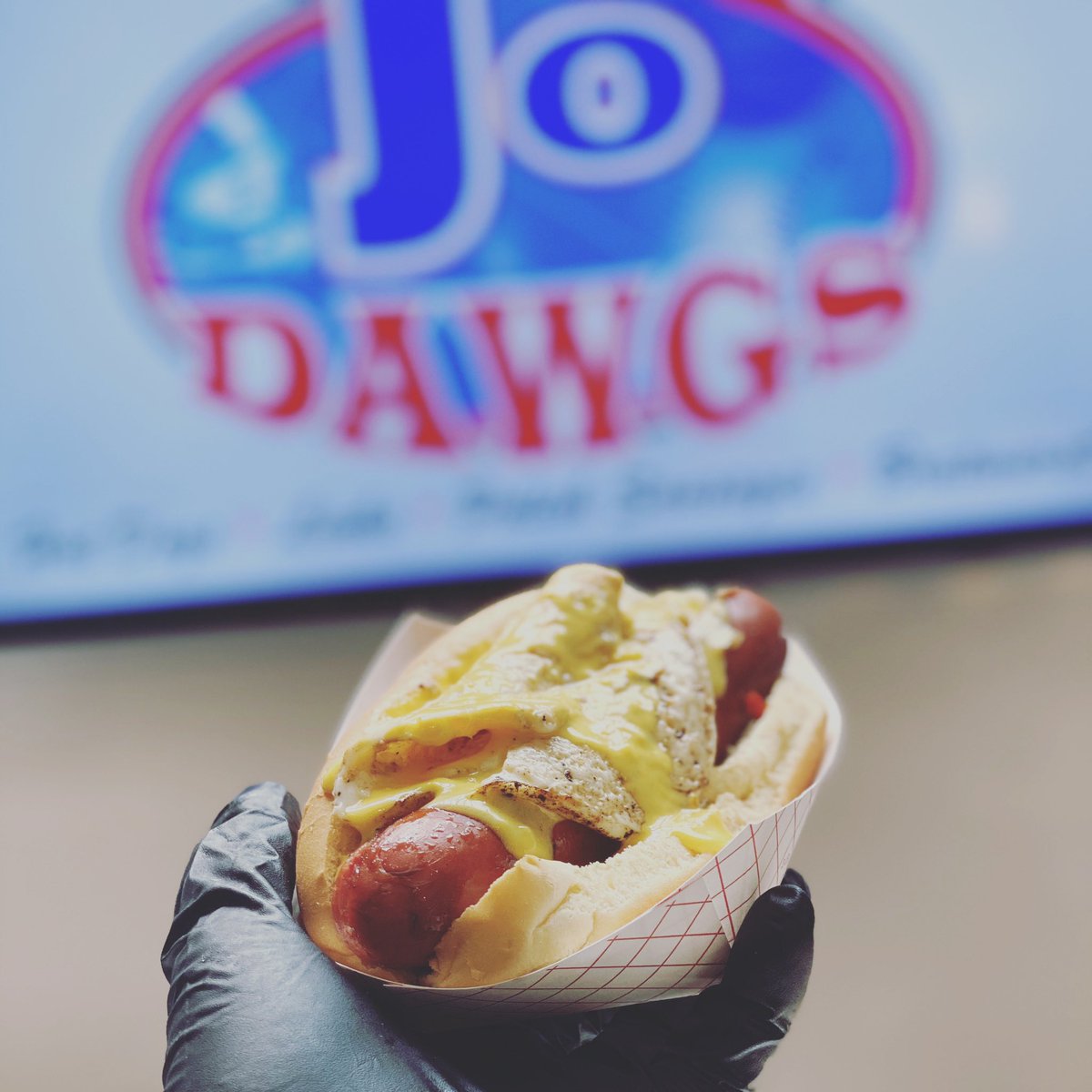 Have you tried our Chicago-style dawg?!! Or our Bird dawg?? 😮🌭🌭🍳🧅 we are open !!! See you there <a href="/TownEastMall/">Town East Mall</a>