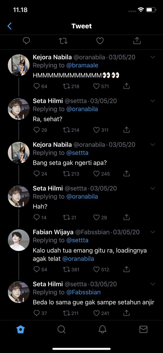 Buat yang suka pura-pura, banyakin makan yaah. Butuh tenaga kalo kata ale