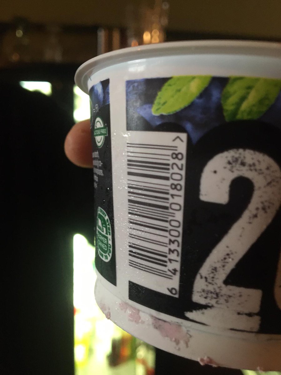 BenCarter_91's tweet photo. Hi bought this today and it's curdled/gone off. I went paper free so no receipt I buy these all the time so sad 😭...@Morrisons @ArlaDairyUK https://t.co/HoXWZ0IrRu