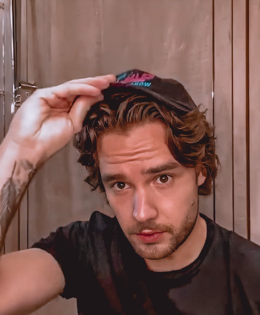 MakaylaMarie27's tweet image. Happy 27th to our sweet handsome man❤️ you are a beautiful soul and i can’t wait to continue to watch you grow in your career 💗 @LiamPayne #daddydirection #HappyBirthdayLiamPayne