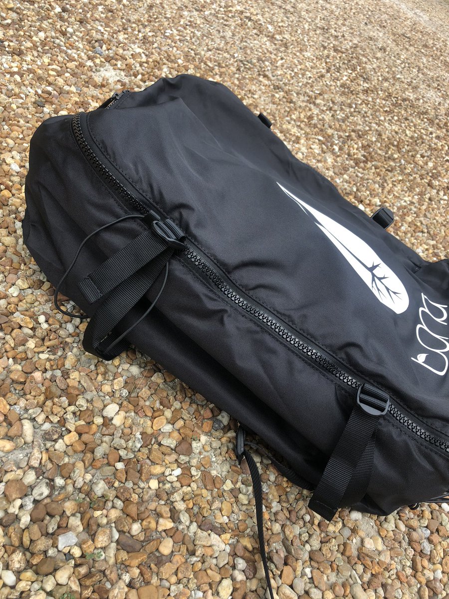 TonaLife's tweet photo. Yes we make wings now. It’s called the Wing Ting. Here’s the bag. #kitesurfing #kitewing #wingting #tonalife https://t.co/Zh78iqPAlP