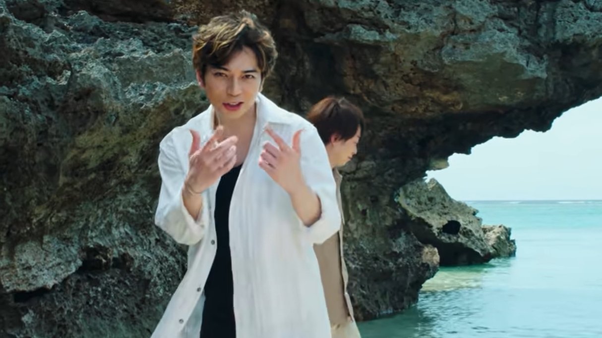                                                         HAPPY BIRTHDAY Jun Matsumoto 
