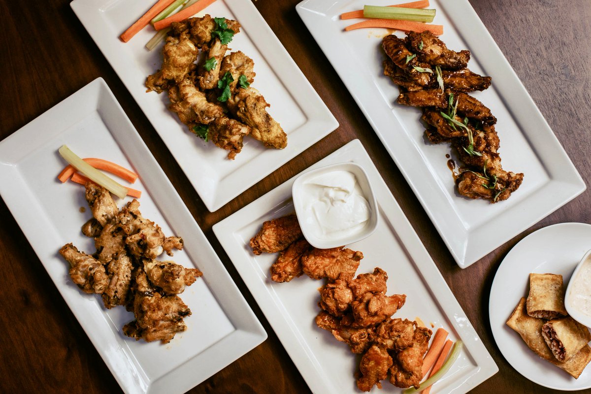 Do you prefer your wings sweet, spicy, or somewhere in between? Get wings delivered to you by visiting Wing Dings on Uber Eats. It's that easy.
#chickenwings #ottawa #supportlocal