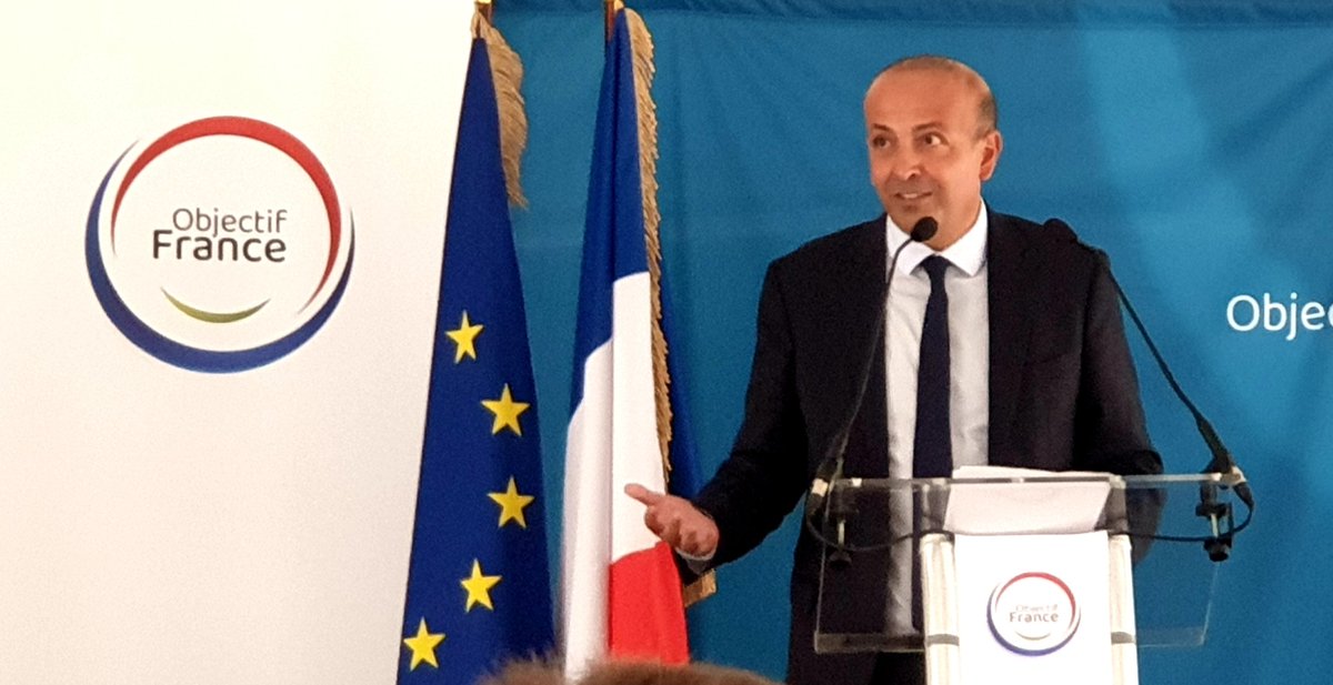 Thierry_LECOCQ's tweet photo. "Le #Pouvoir n'est pas une fin en soit, il est un commencement, le #Projet en est les chemin"
@RafikSmati à #Trets2020
#ObjectifFrance #Objectif2020 https://t.co/3dZnT4f1Ui