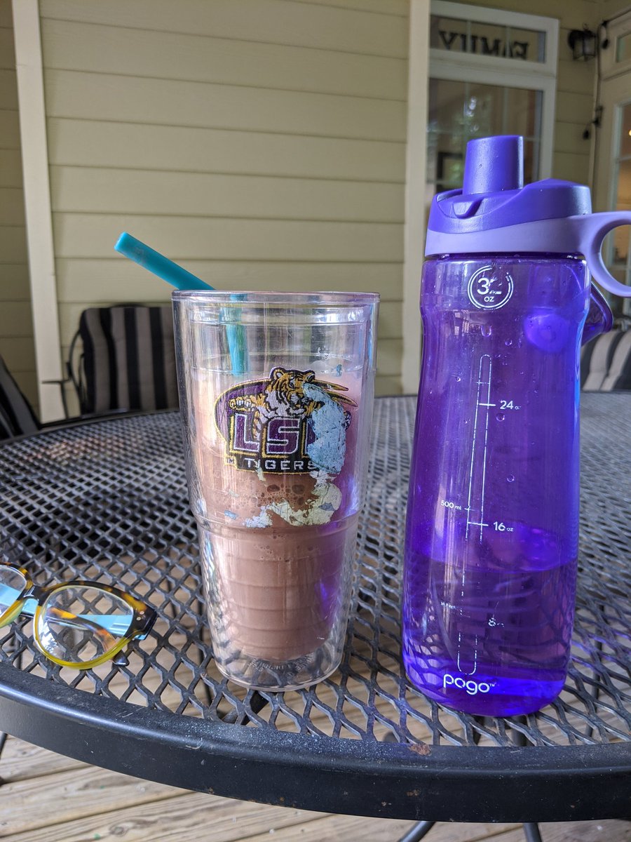 dedereilly's tweet photo. #ngac2020 Virtual lunch with a conference lunch buddy on my back porch! Pretending we're at The Blind Pig in Athens for a triple grilled cheese with an extra order of fries...it just looks like this this year 🤣 https://t.co/xN3LmUar7O