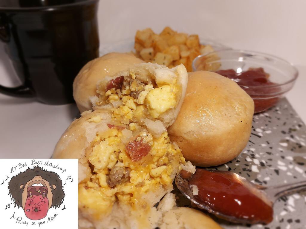 BaeBaesBalls's tweet image. 🥳🥳Breakfast balls at Bae Bae's are stuffed to the max with eggs, bacon, ham, sausage and cheese thats incased in a warm honey buttered biscuit. These balls will have you making a fast break for breakfast 🥳🥳

#baebaesballs #uniquefoods #foodlovers #eatthis #foodball #breakfast