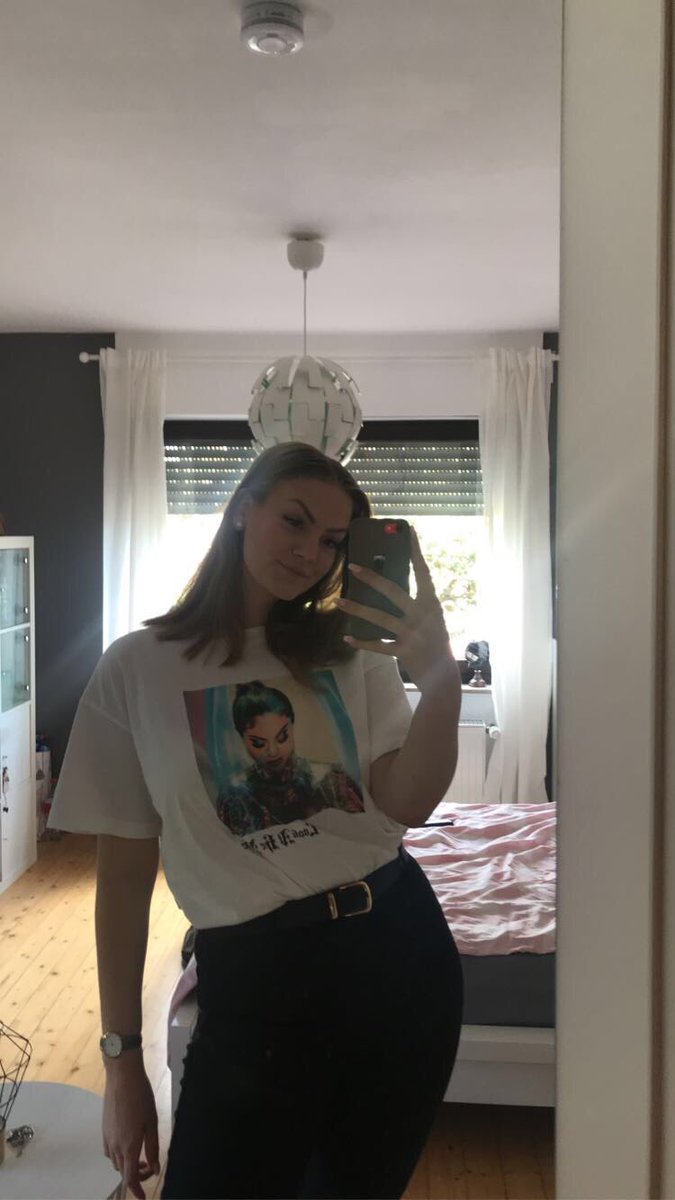 blossomrare's tweet photo. Wearing and rocking my favorite shirt today! Stream Ice Cream!#IceCream  🍦🦋 ❤️ @selenagomez https://t.co/z2vS8QBpVy