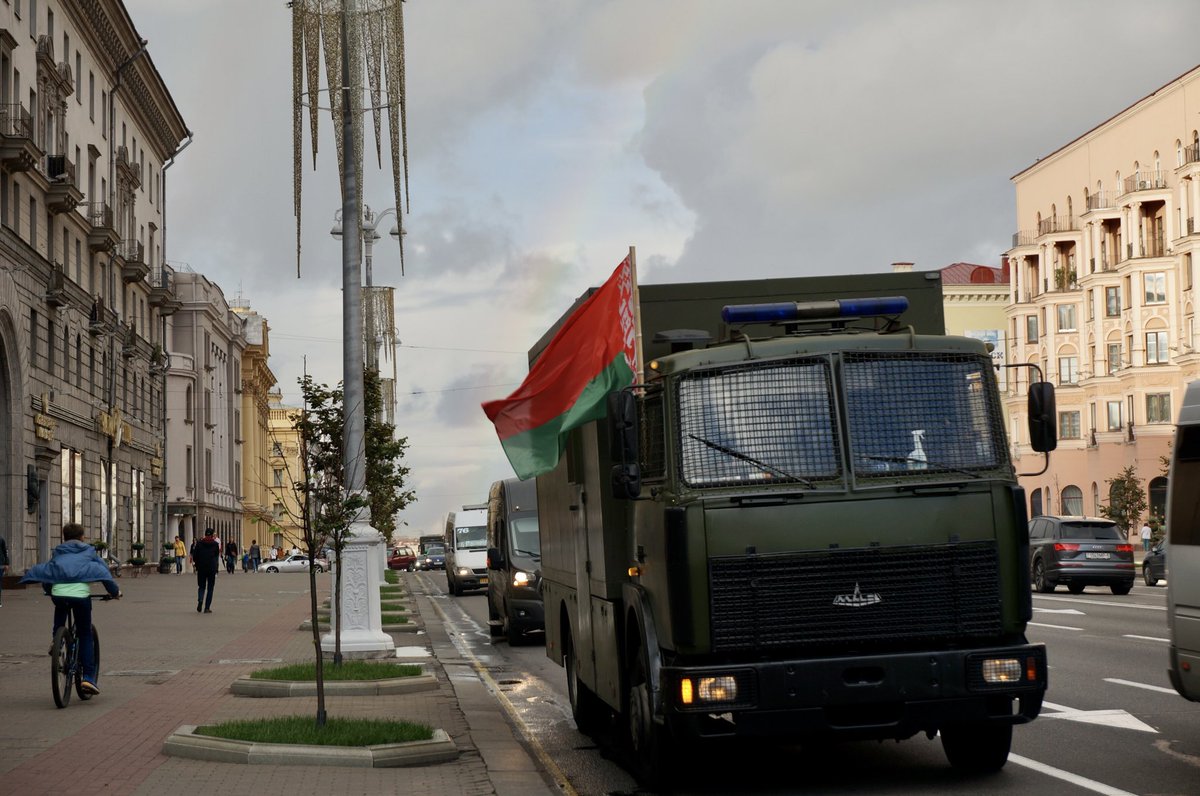egorka's tweet photo. In London you catch a bus, in Minsk bus catches you. https://t.co/6Xzgh62Jtl