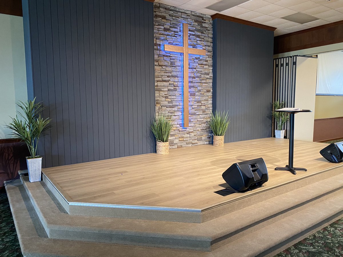 HarleySnode's tweet photo. May our @NorthLifeBC always lift up the cross of Jesus! #StageProject
1 Corinthians 1:18
“For the preaching of the cross is to them that perish foolishness; but unto us which are saved it is the power of God.” https://t.co/QVGRNXz69z