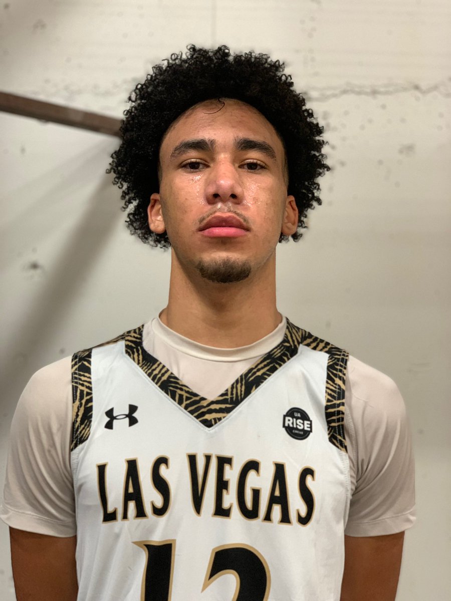 Great performance from #LvPunishers 6’7 Osiris Grady. 

O.Grady delivered a double double with 22pts, 12reb and 4blks vs Team LaVine @ 
PANGOS Rocky Mountain Summit