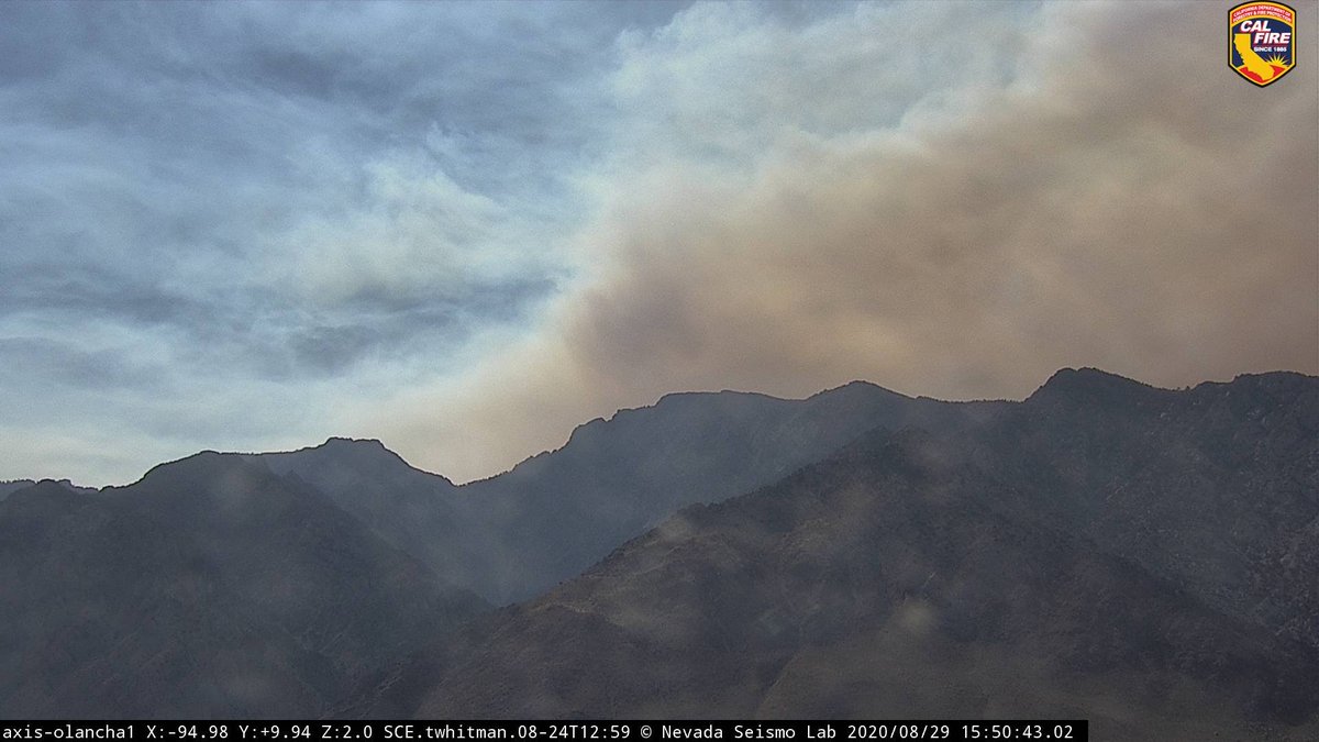 barkflight's tweet image. OK, since I didn't phrase my question correctly, I'm posting again. I'd like to know if the smoke you see here (from Olancha) is related to the #CastleFire. It popped up at about 3 p.m. Pacific.