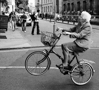czerocourier's tweet photo. Para você se inspirar neste fim de semana! 😉 ❤
#pedala! #debike #mobilidadeinteligente #carbonozero https://t.co/jErG8RlJKl